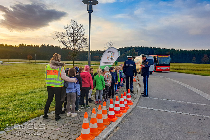 Hoevels-Schulbussicherheit-Training-Seeon_2019_01