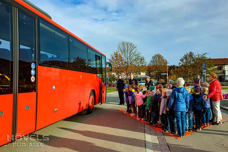 Hoevels-Schulbussicherheit-Training-Seeon_2019_14