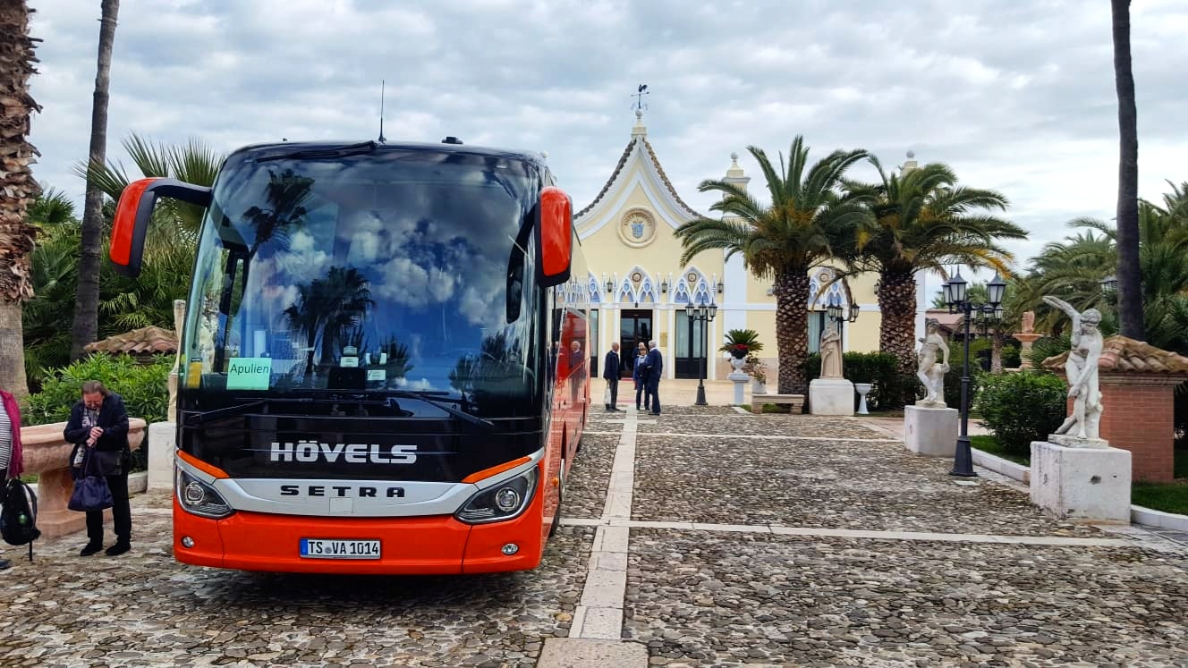 Hövels Bus Apulien